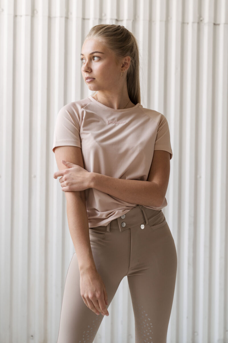 Pomme Saint Beige, Tee