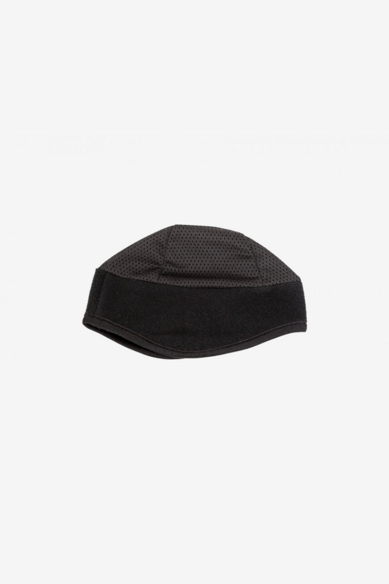 De vuelta a la pista, sombrero-casco