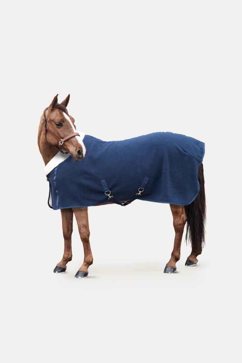 Amiko Essential Showrug with Fur, Navy