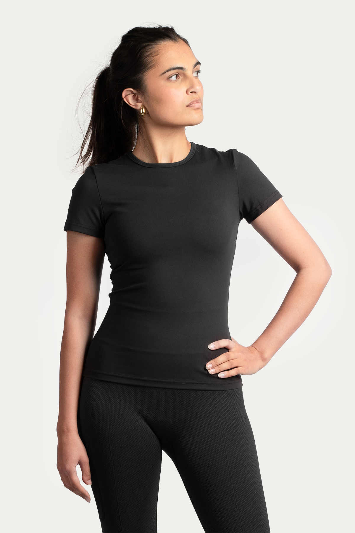 Amiko Essential Damen Super Soft T-Shirt, Schwarz
