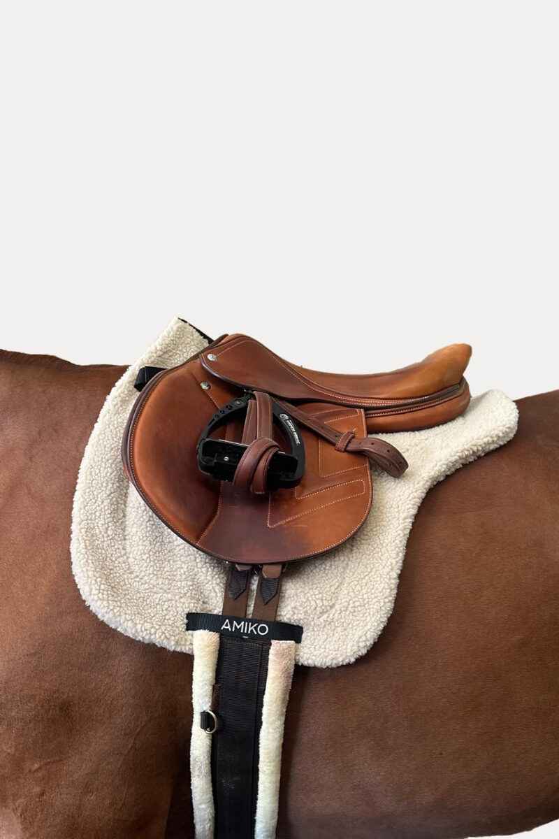 Tapis de selle Amiko Essential Teddy
