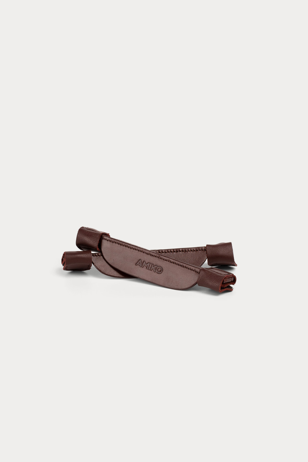 Amiko Blinkers, Havana Brown