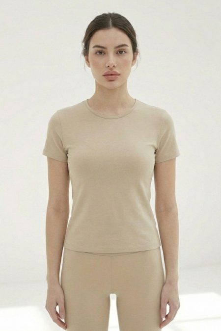 Amiko Women's Super Soft Tee, Cobblestone